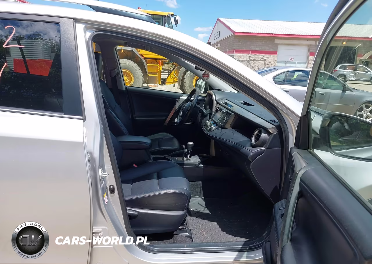 2013 Toyota Rav4 Limited VIN:JTMDFREV4DD002339 - 5