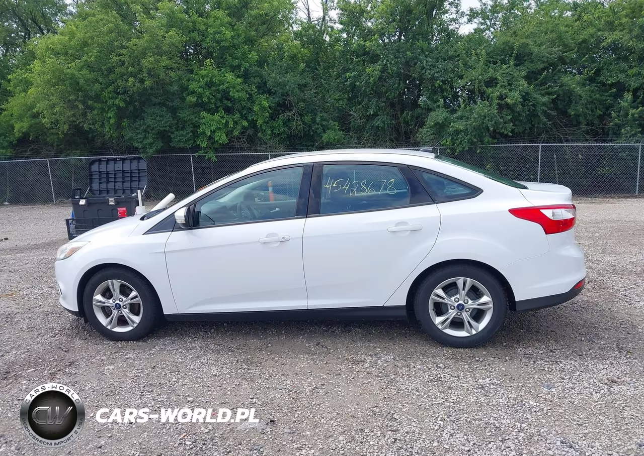 2014 Ford Focus Se VIN:1FADP3F23EL228755 - 14