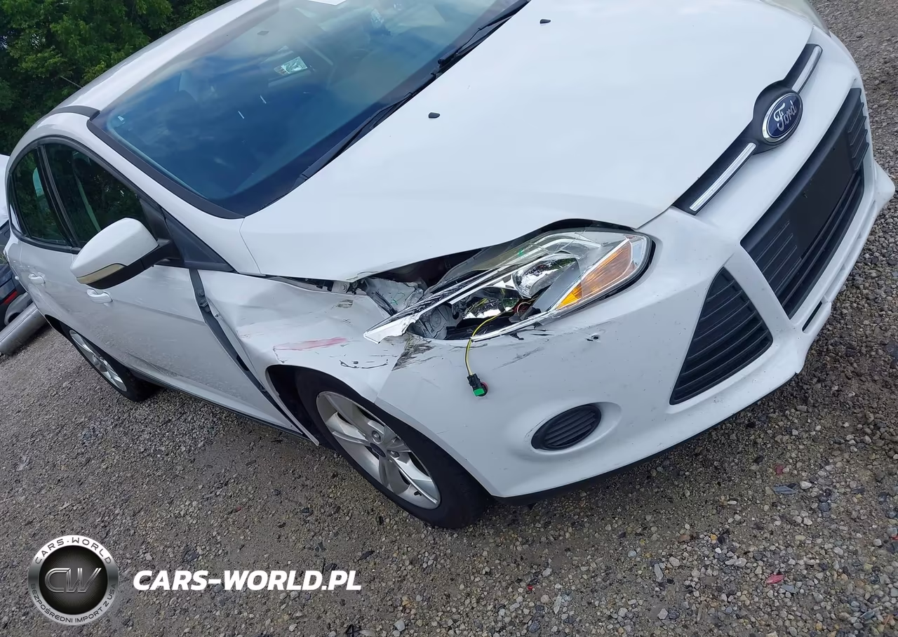 2014 Ford Focus Se VIN:1FADP3F23EL228755 - 6