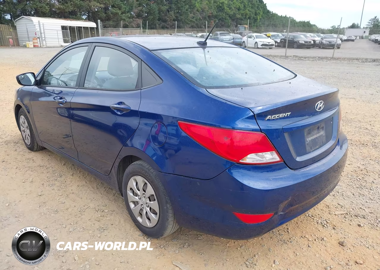 2015 Hyundai Accent Gls VIN:KMHCT4AE4FU915064 - 3