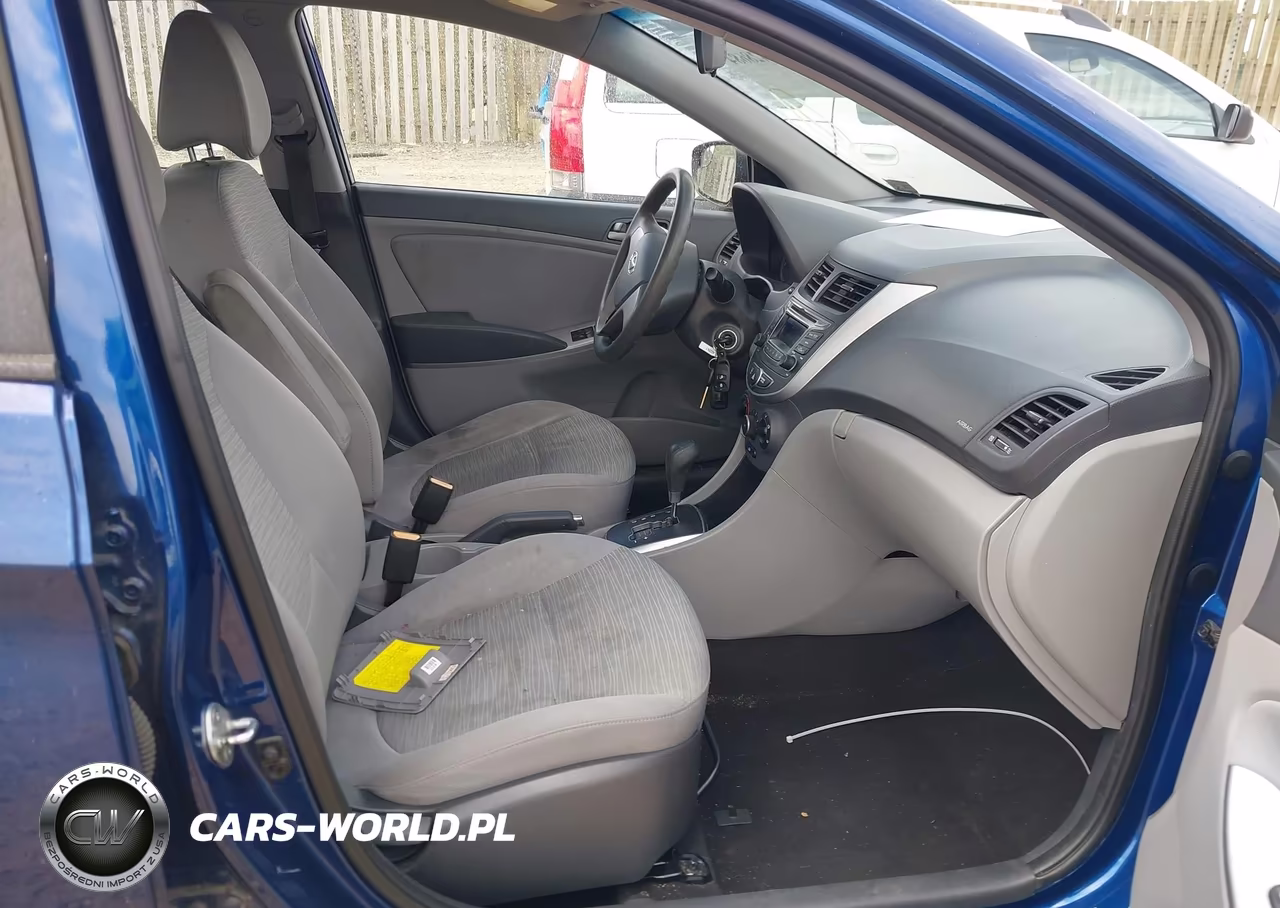 2015 Hyundai Accent Gls VIN:KMHCT4AE4FU915064 - 5