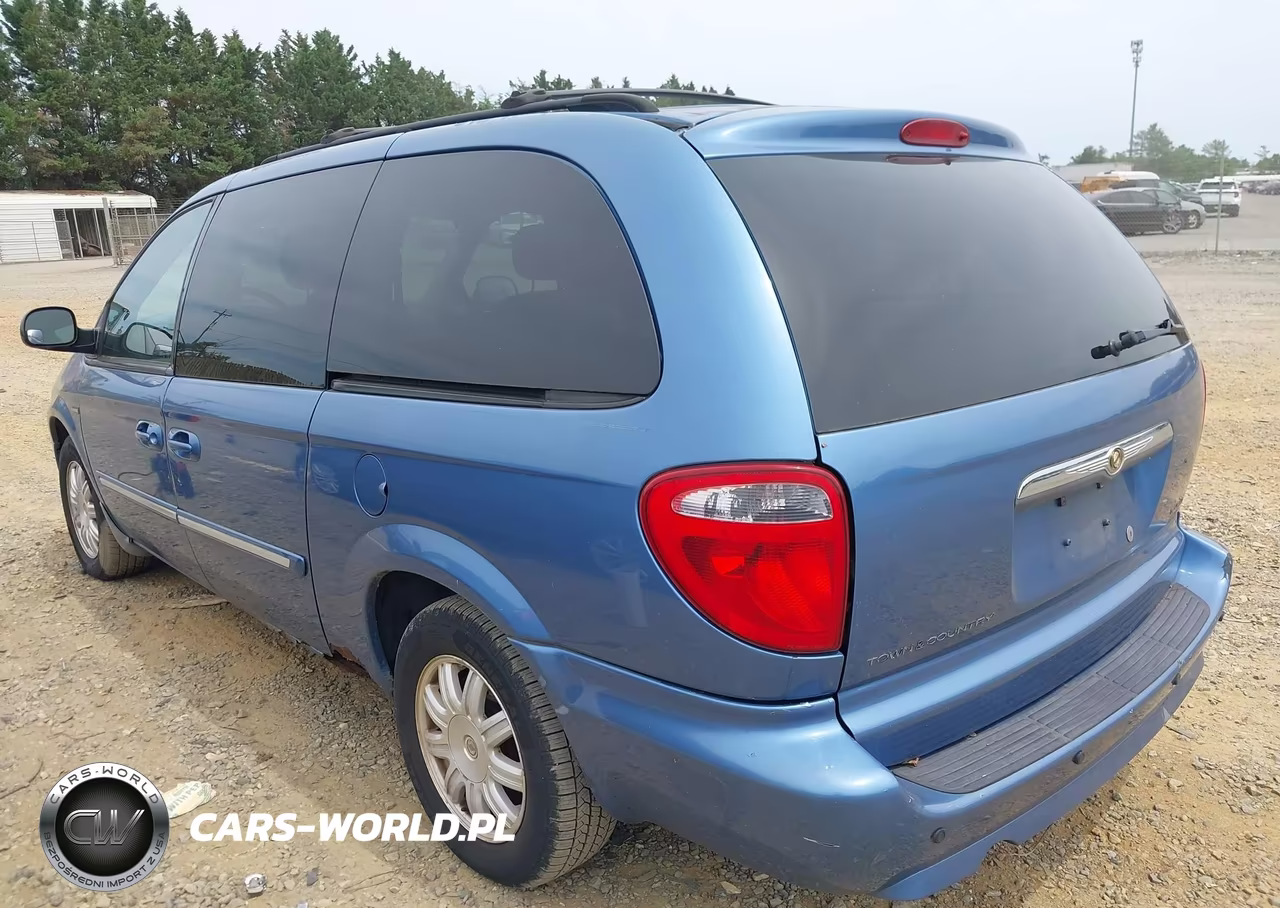 2007 Chrysler Town & Country Touring VIN:2A4GP54L27R151394 - 3