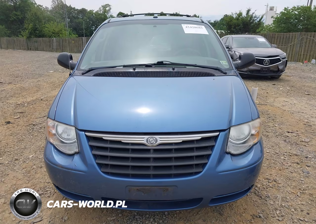 2007 Chrysler Town & Country Touring VIN:2A4GP54L27R151394 - 6