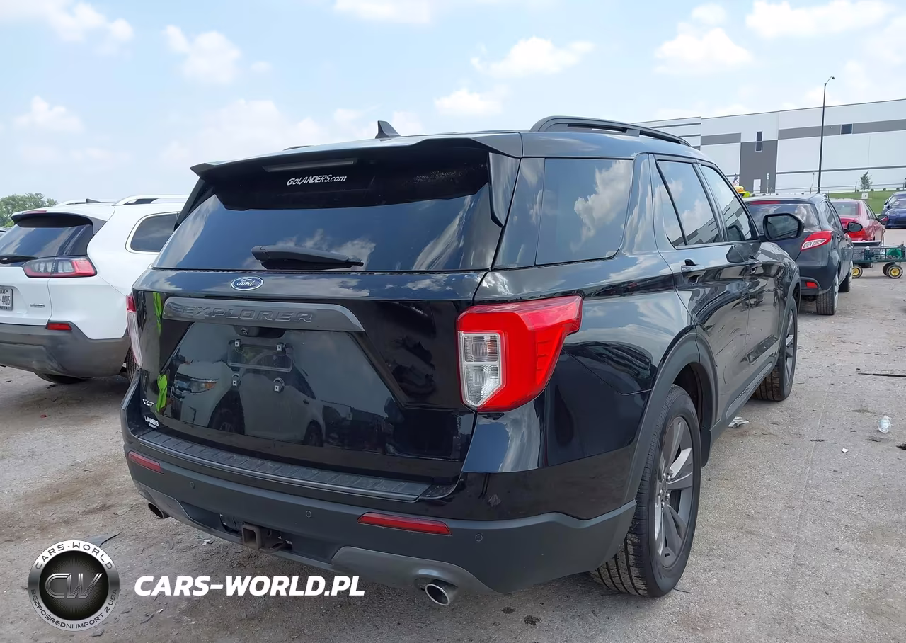 2022 Ford Explorer Xlt VIN:1FMSK7DH3NGB45281 - 4