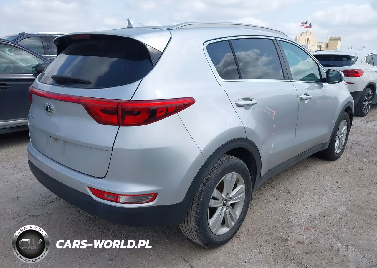 2019 Kia Sportage Lx VIN:KNDPM3AC5K7566758 - 4