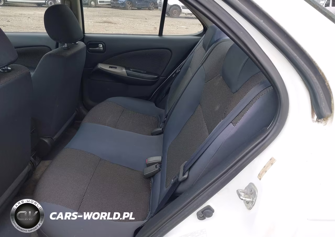 2004 Nissan Sentra Se-R VIN:3N1AB51DX4L734167 - 8