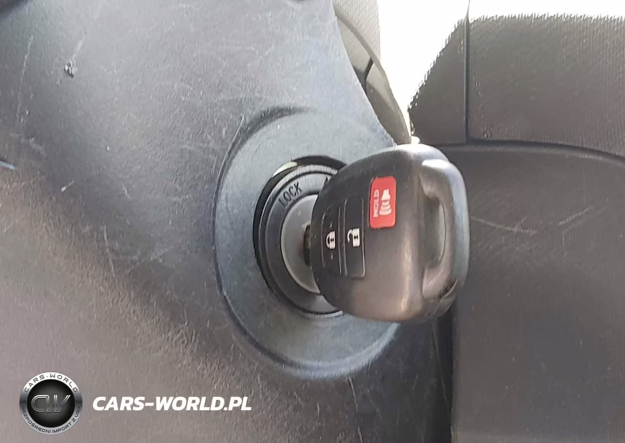 2014 Toyota Prius C Two VIN:JTDKDTB36E1067399 - 11