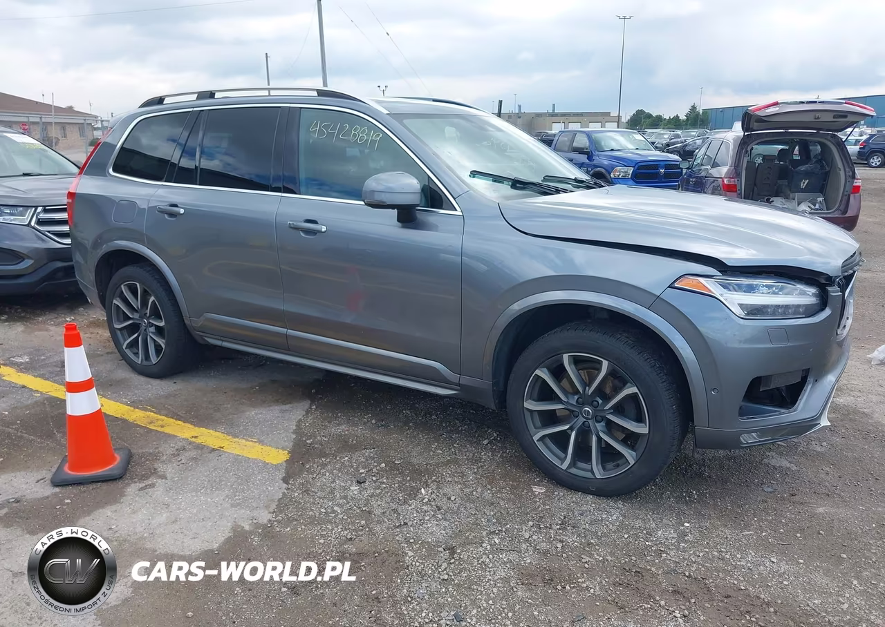 2017 Volvo Xc90 T6 Momentum – zdjęcie 1 z 16