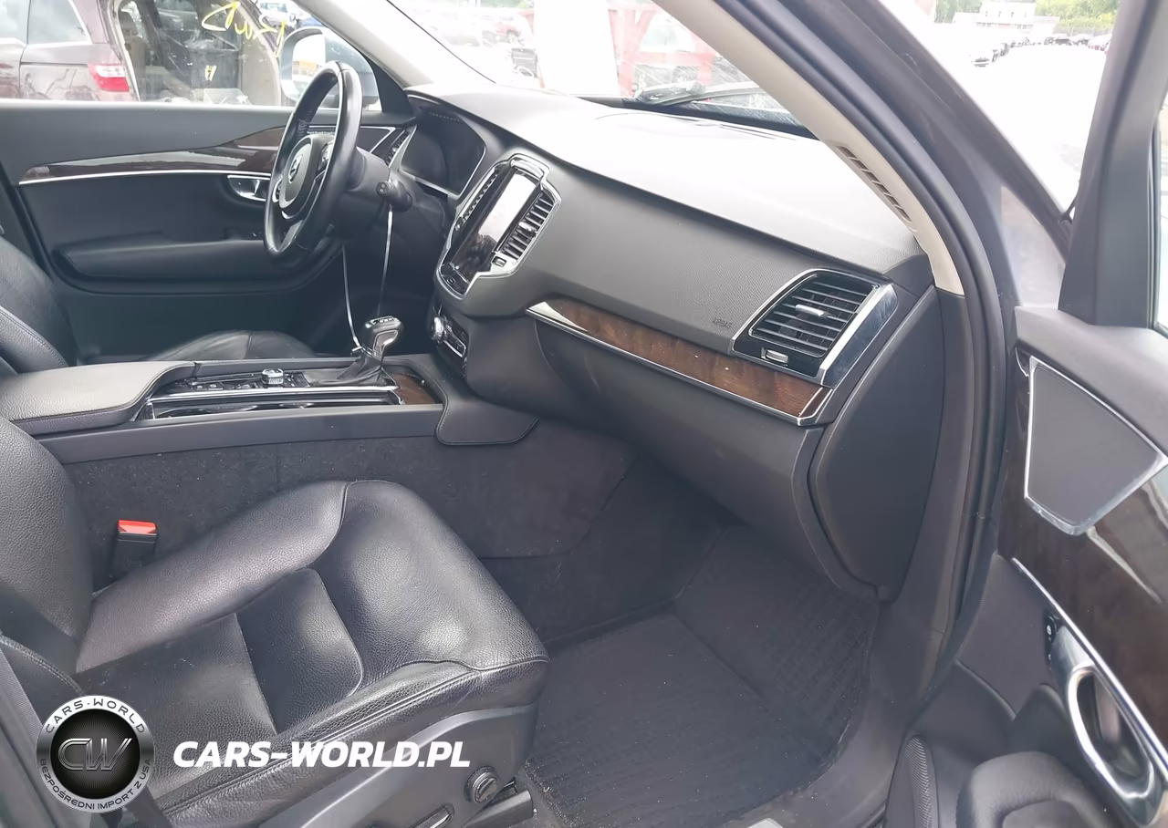 2017 Volvo Xc90 T6 Momentum VIN:YV4A22PK2H1110410 - 5