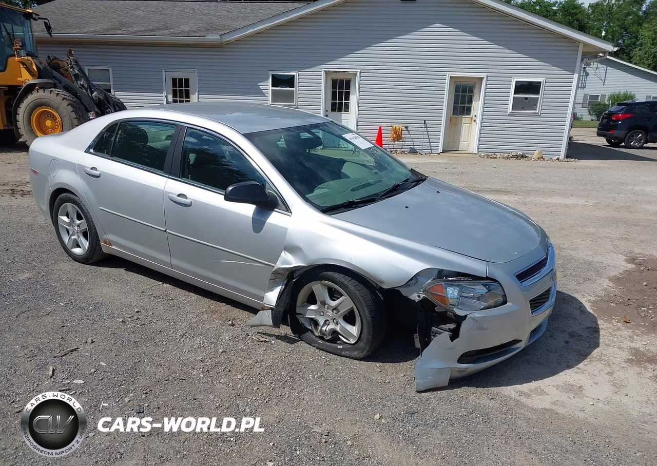 2010 Chevrolet Malibu Ls – zdjęcie 1 z 18