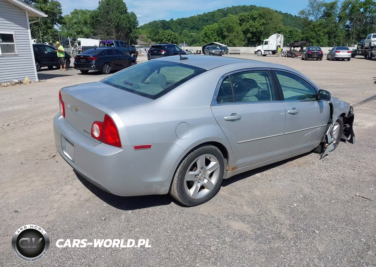 2010 Chevrolet Malibu Ls VIN:1G1ZB5EB0AF161089 - 4
