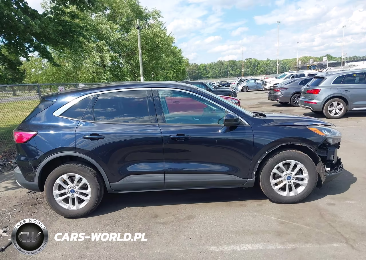 2021 Ford Escape Se VIN:1FMCU0G67MUA25175 - 13