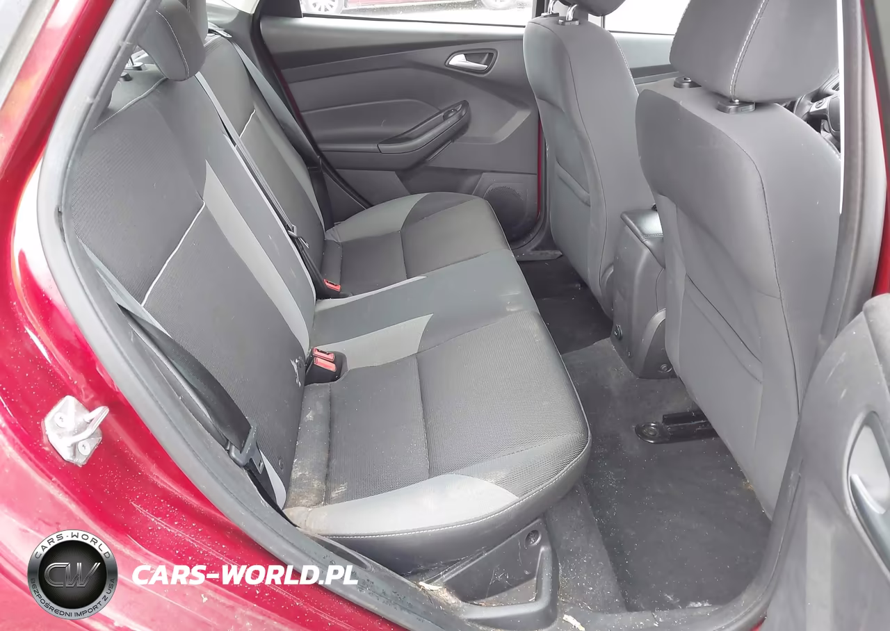 2014 Ford Focus Se VIN:1FADP3F2XEL354093 - 8