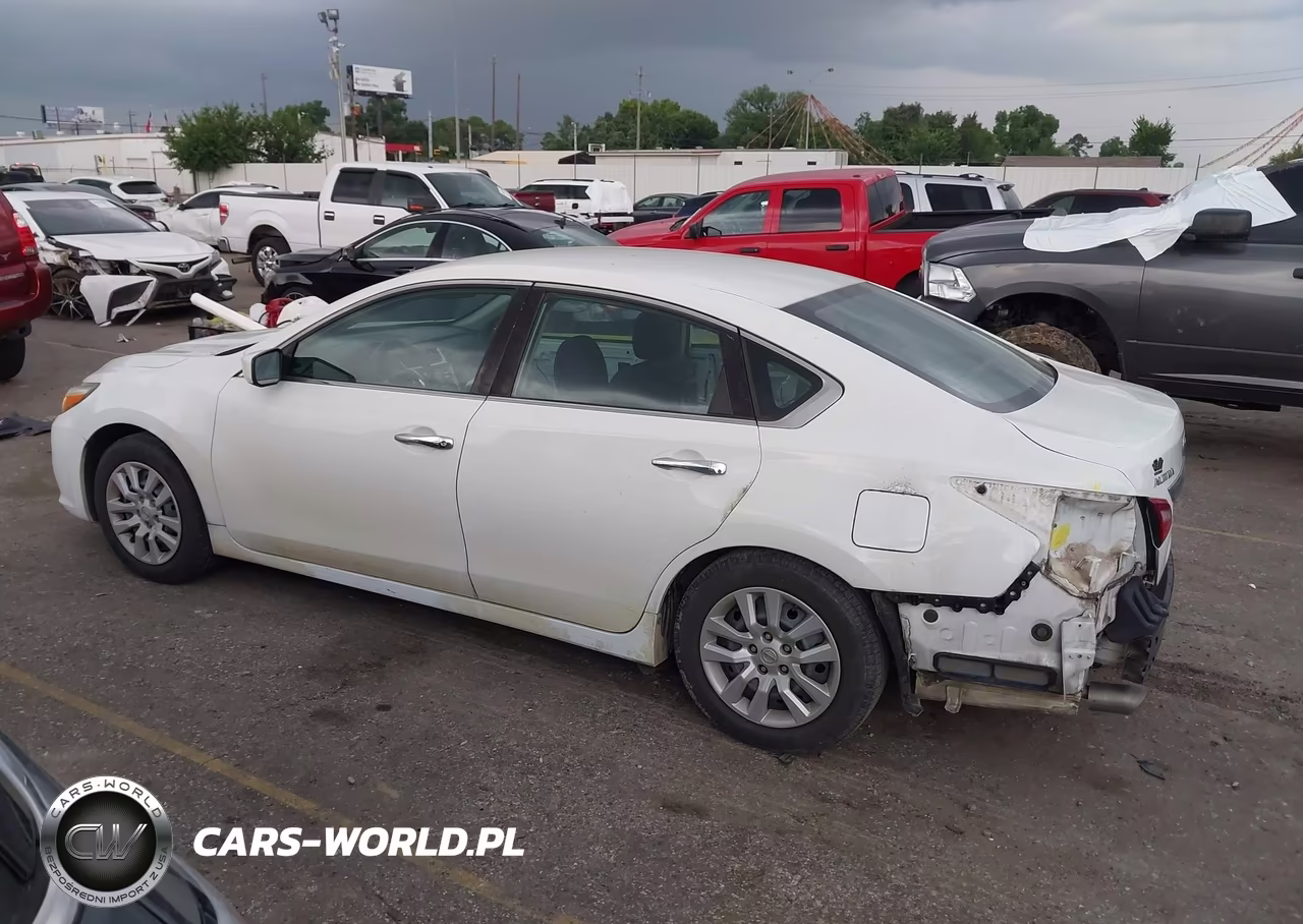 2017 Nissan Altima 2.5 S VIN:1N4AL3AP7HN342350 - 15