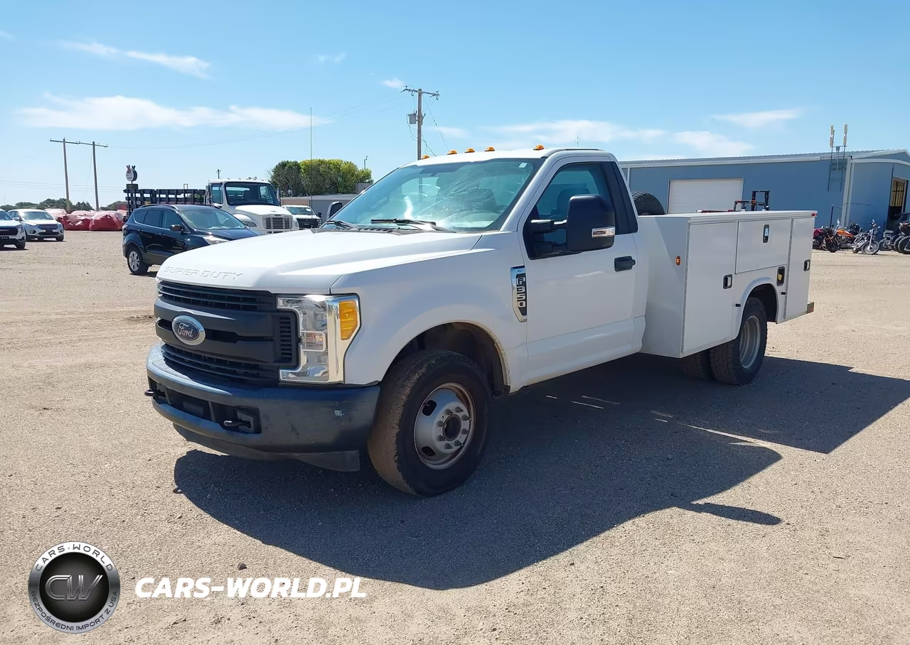 2017 Ford F-350 Chassis Xl VIN:1FDRF3G64HEE28990 - 2