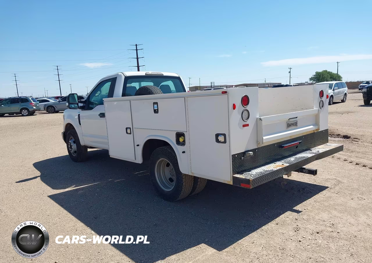 2017 Ford F-350 Chassis Xl VIN:1FDRF3G64HEE28990 - 3