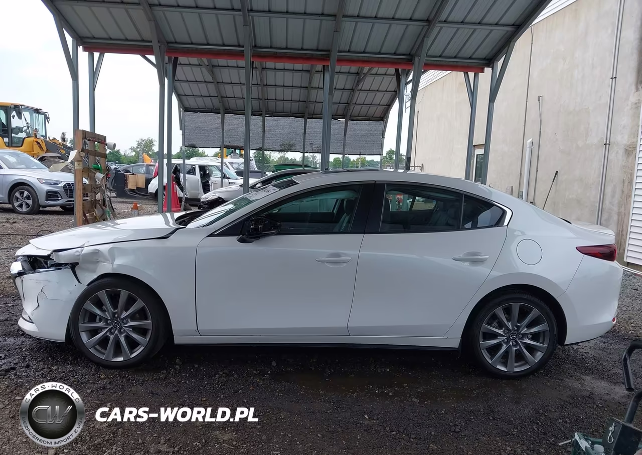 2024 Mazda Mazda3 2.5 S Preferred VIN:3MZBPACM8RM403837 - 15