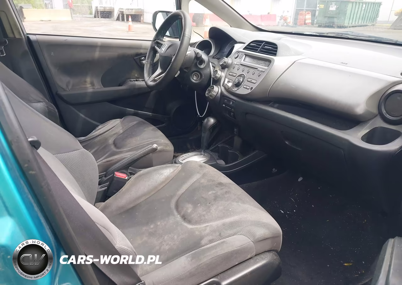 2013 Honda Fit VIN:JHMGE8H31DC061793 - 5