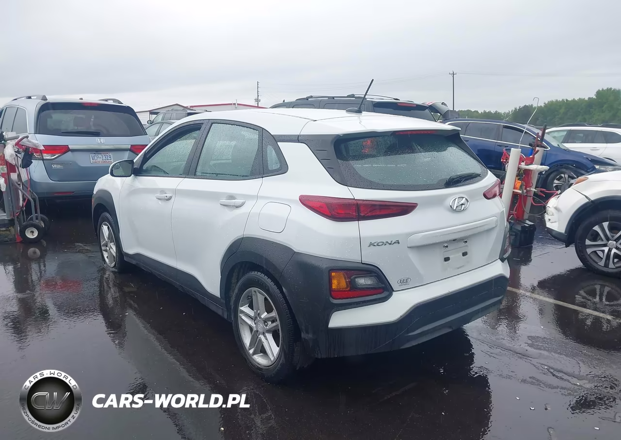 2019 Hyundai Kona Se VIN:KM8K12AA9KU306016 - 3