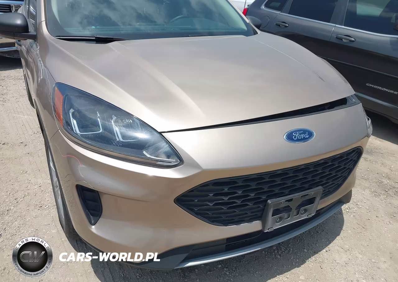 2020 Ford Escape S VIN:1FMCU0F68LUB90894 - 17