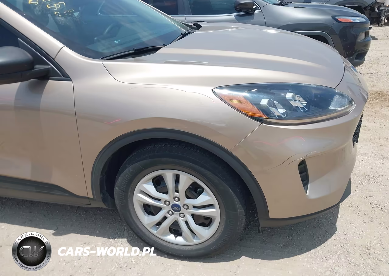 2020 Ford Escape S VIN:1FMCU0F68LUB90894 - 18