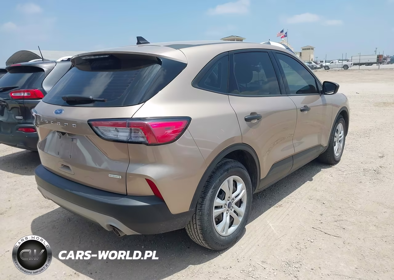 2020 Ford Escape S VIN:1FMCU0F68LUB90894 - 4