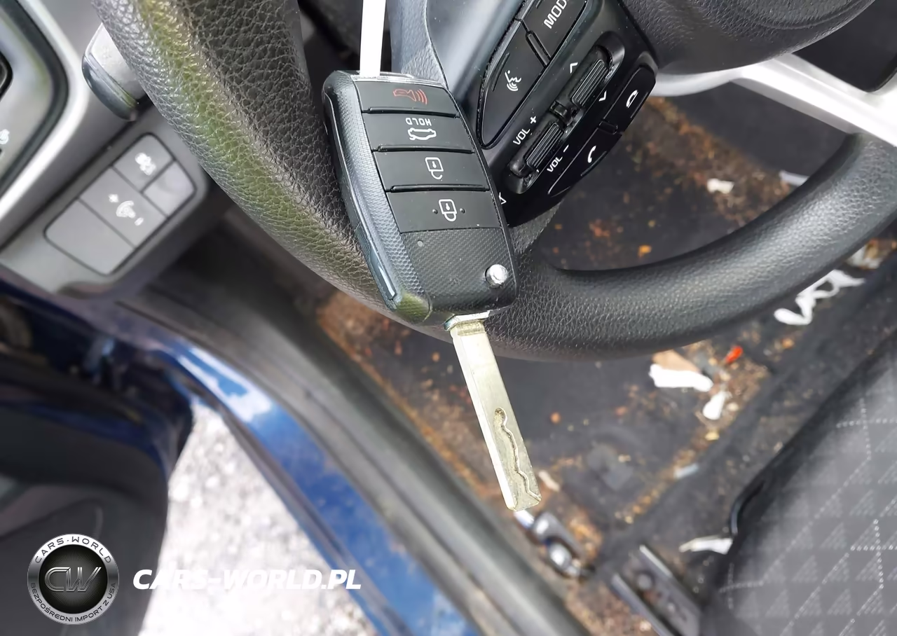 2020 Kia Rio S VIN:3KPA24ADXLE345717 - 11