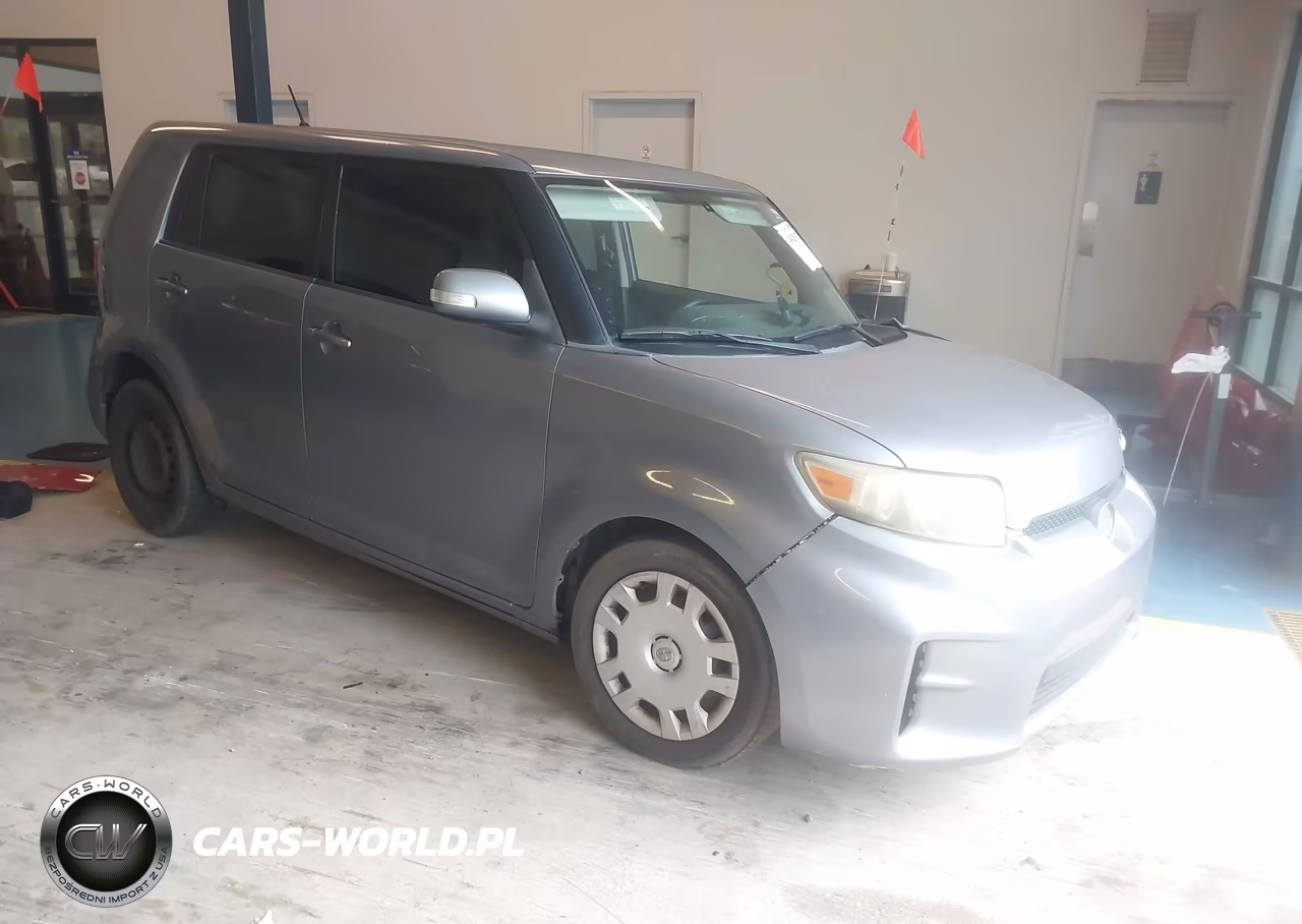 2011 Scion Xb – zdjęcie 1 z 16