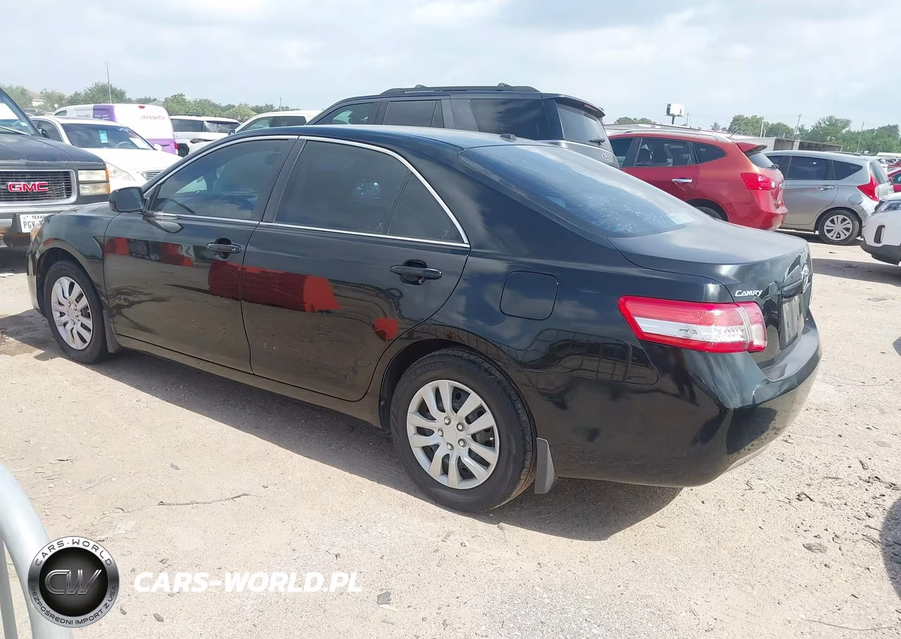 2010 Toyota Camry VIN:4T4BF3EK6AR039917 - 3
