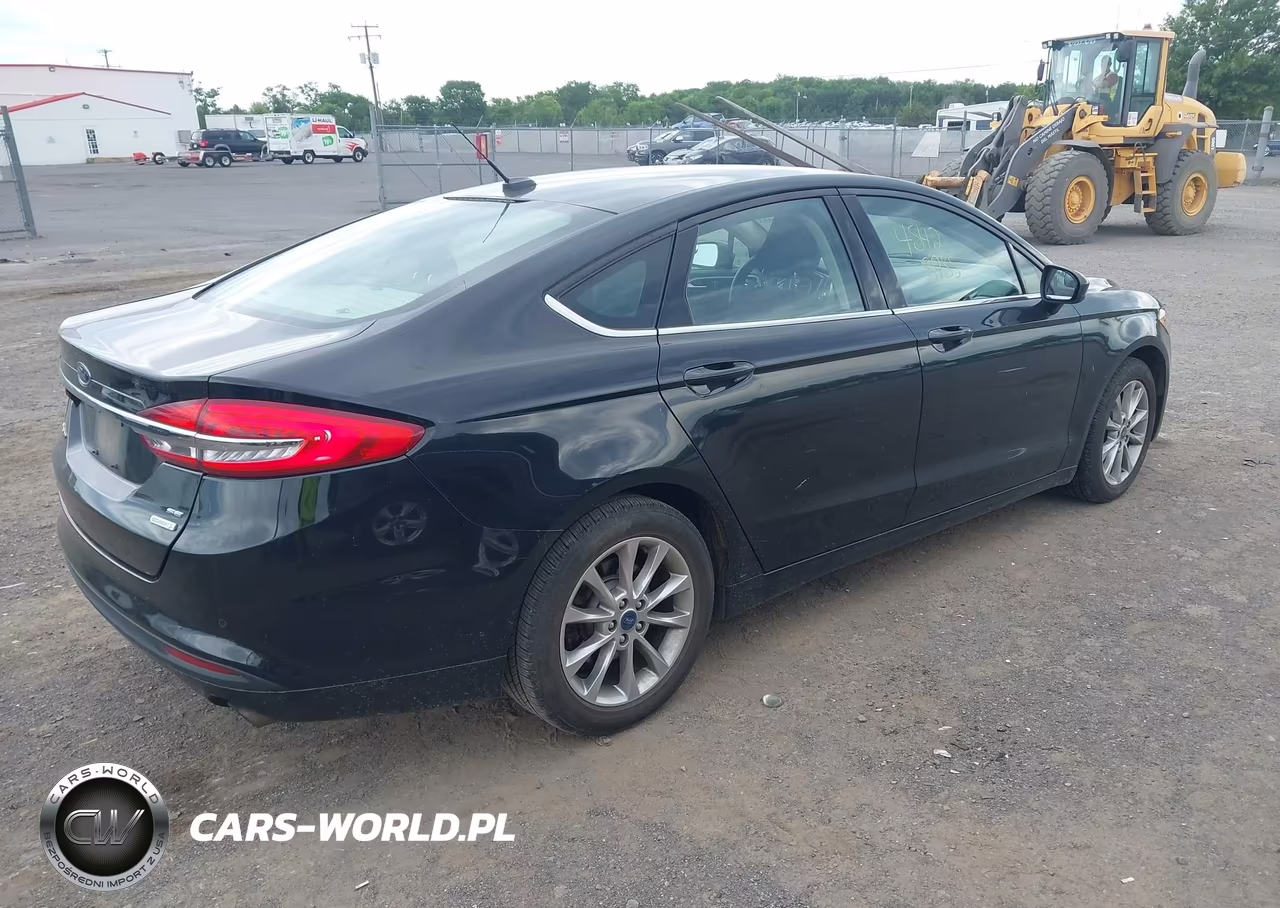 2017 Ford Fusion Se VIN:3FA6P0HD7HR256859 - 4