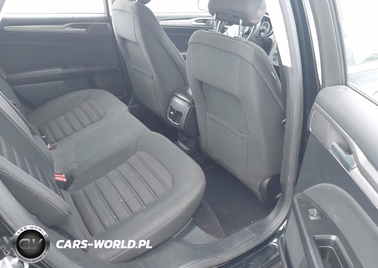 2017 Ford Fusion Se VIN:3FA6P0HD7HR256859 - 8
