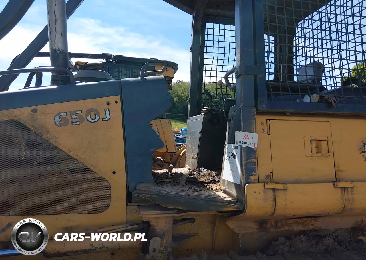 2006 John Deere 650J Crawler Dozer VIN:0000TD650JX103253 - 6