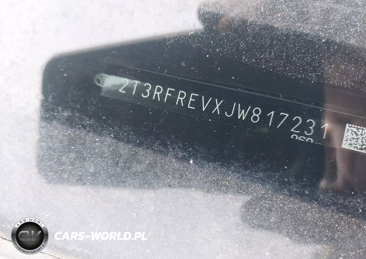 2018 Toyota Rav4 Xle VIN:2T3RFREVXJW817231 - 17