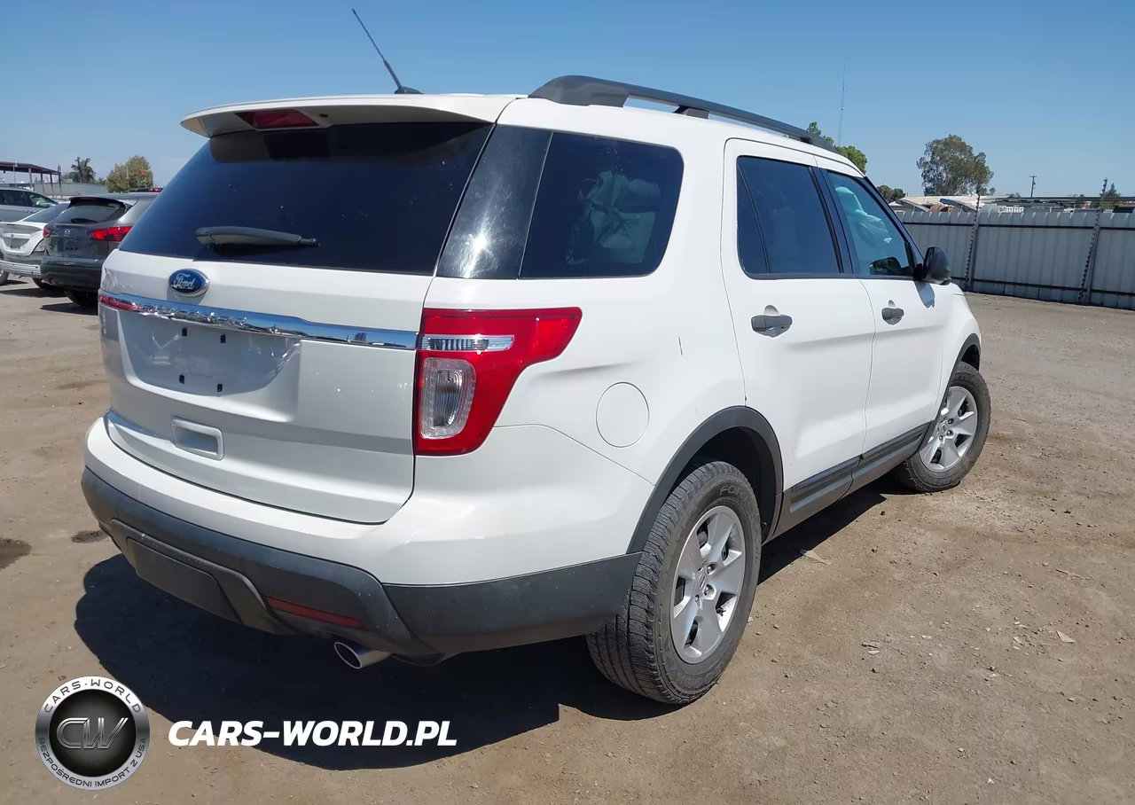2012 Ford Explorer VIN:1FMHK7B85CGA52451 - 4