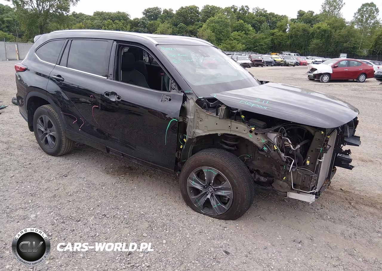 2021 Toyota Highlander Xle