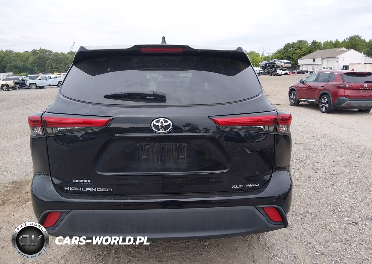 2021 Toyota Highlander Xle VIN:5TDGZRBHXMS541782 - 17