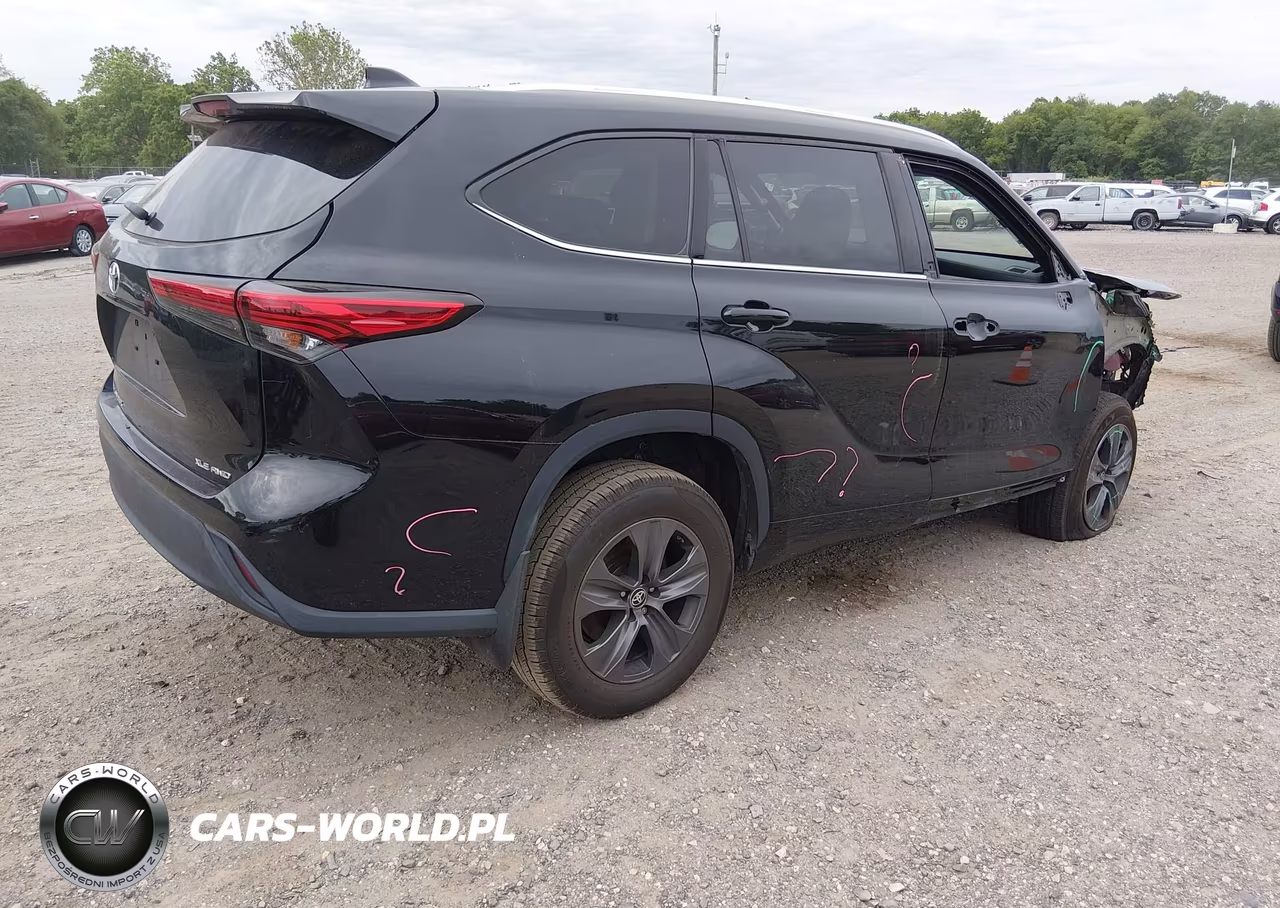 2021 Toyota Highlander Xle VIN:5TDGZRBHXMS541782 - 4