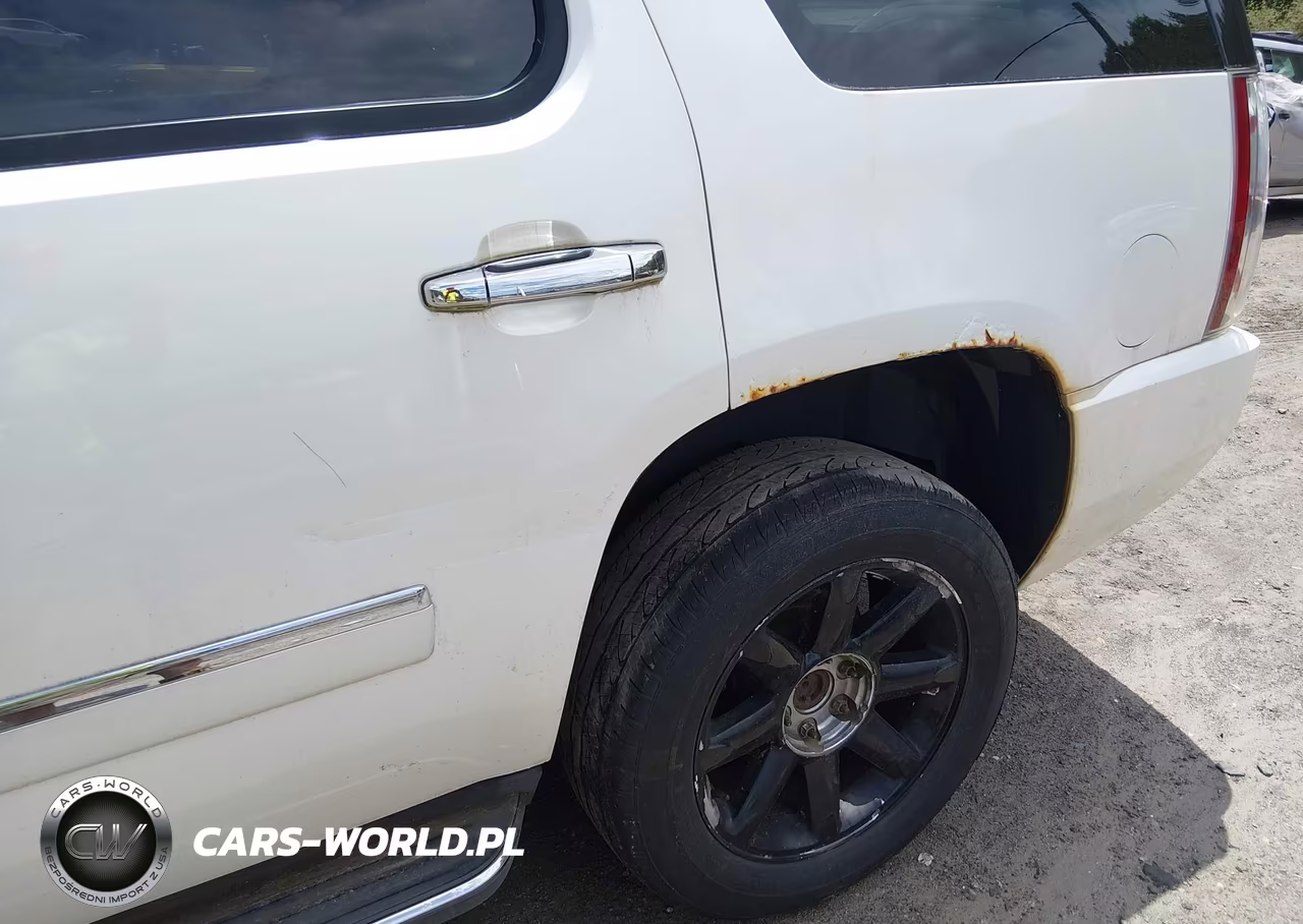 2010 GMC Yukon Denali VIN:1GKUKEEF7AR277087 - 6