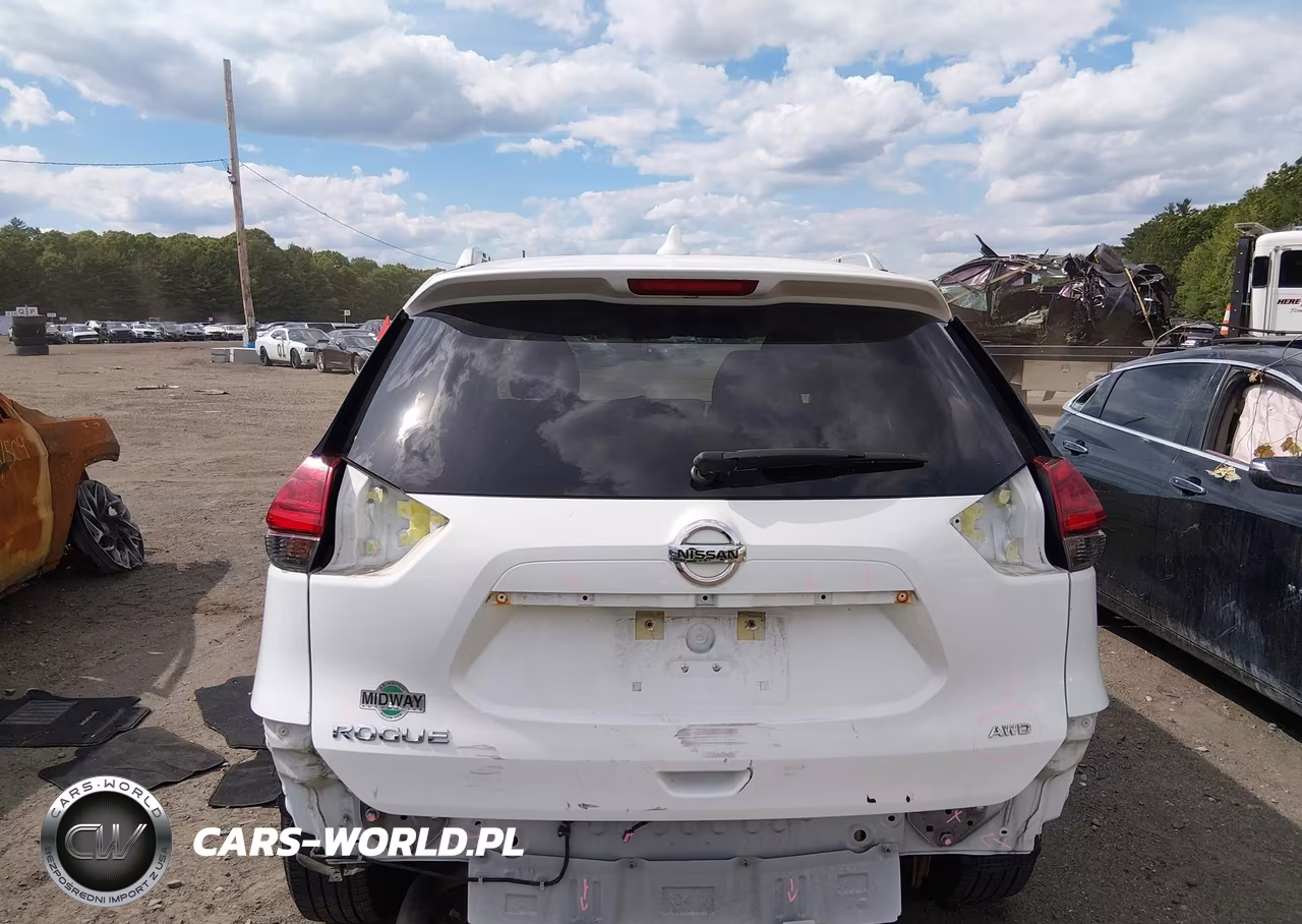 2017 Nissan Rogue S VIN:KNMAT2MVXHP519914 - 17