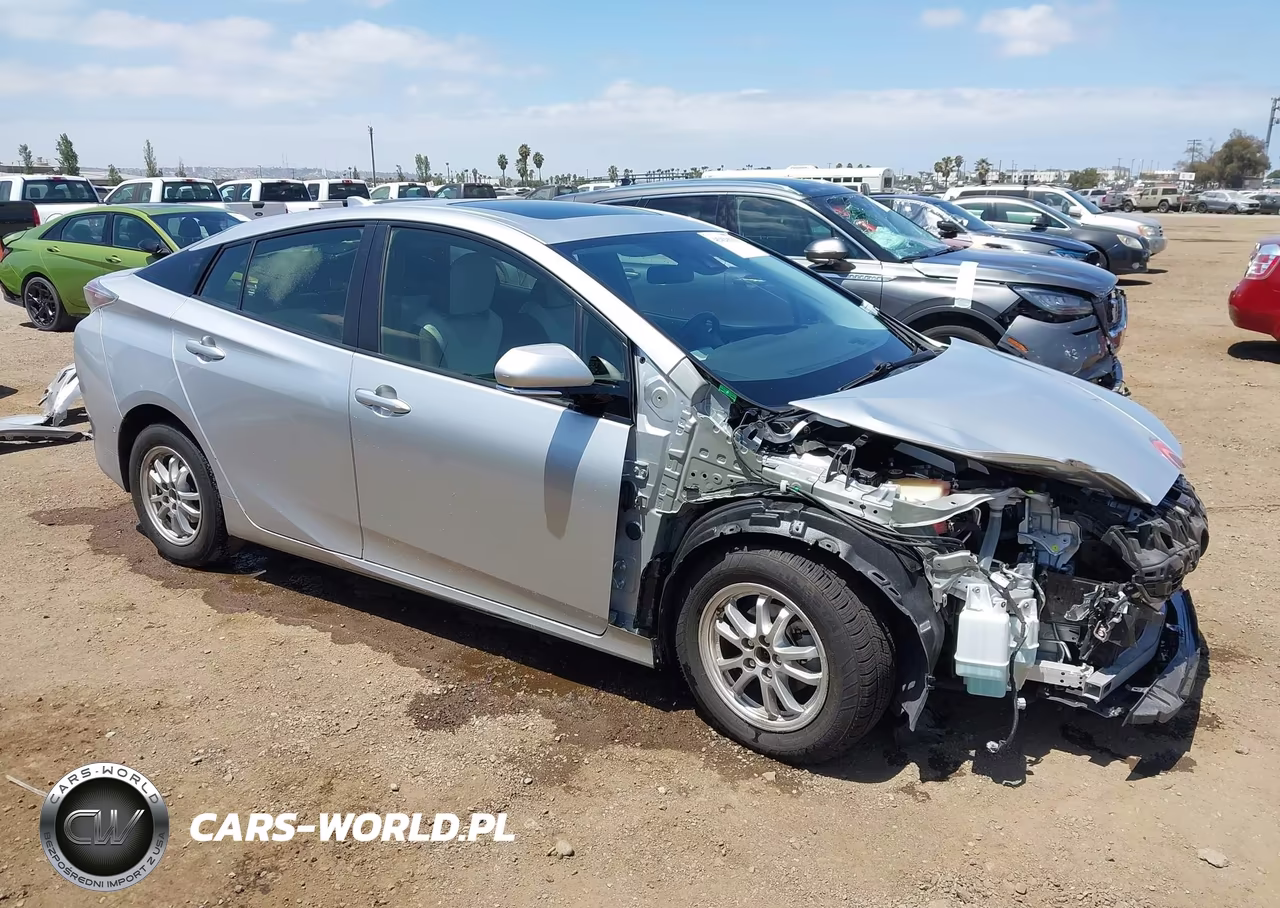 2018 Toyota Prius Three