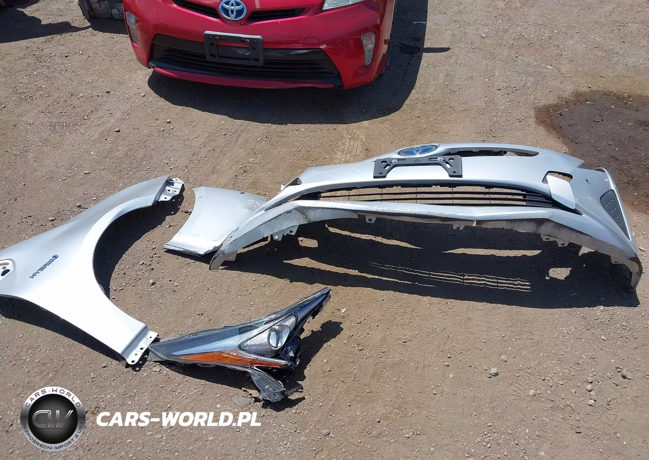 2018 Toyota Prius Three VIN:JTDKARFU5J3065138 - 12