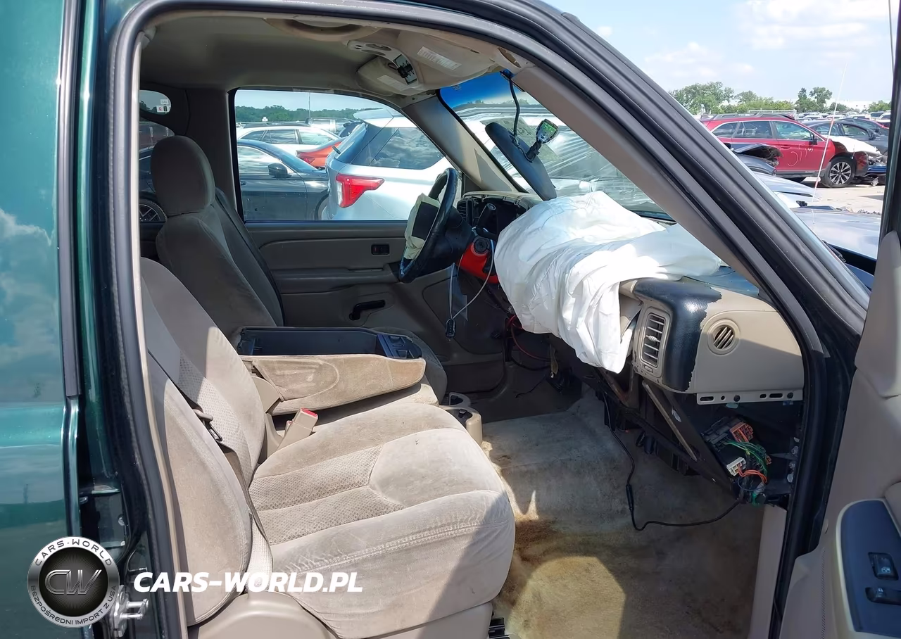 2004 Chevrolet Suburban 1500 Ls VIN:3GNEC16ZX4G320279 - 5