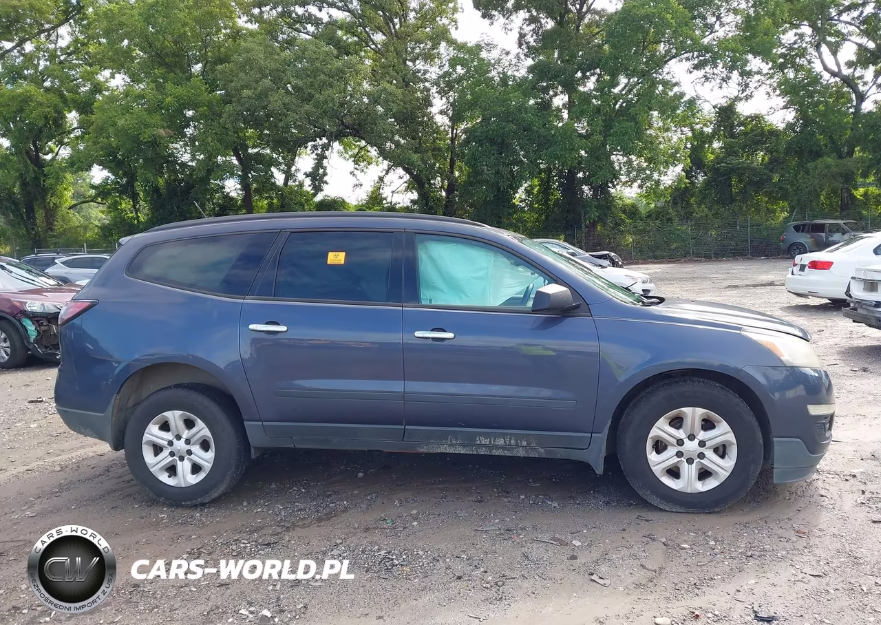 2013 Chevrolet Traverse Ls VIN:1GNKRFED0DJ227693 - 13