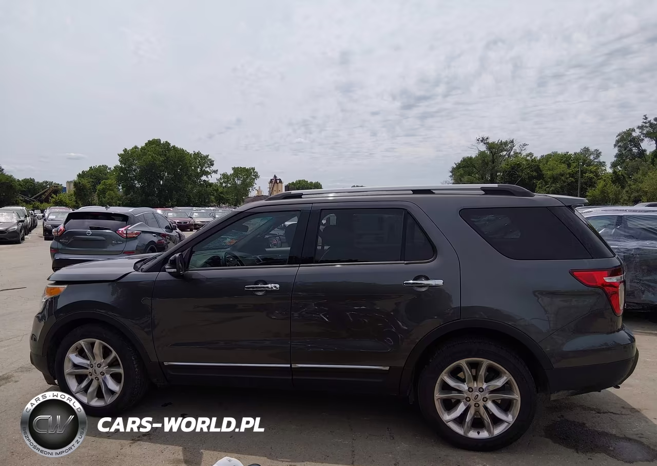 2015 Ford Explorer Xlt VIN:1FM5K8D87FGB10960 - 14