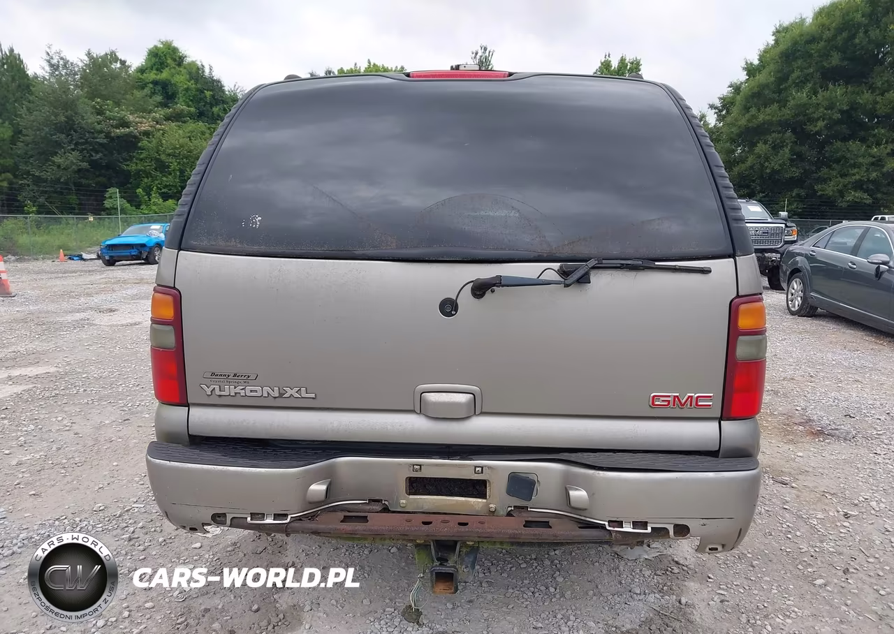 2003 GMC Yukon 1500 Denali VIN:1GKFK66U93J272146 - 6