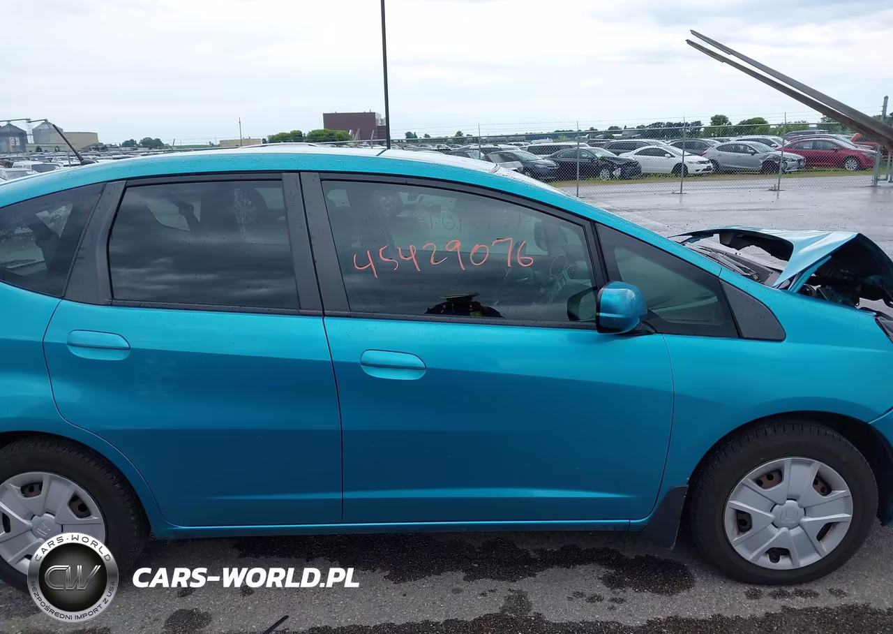 2012 Honda Fit VIN:JHMGE8H31CC002998 - 13