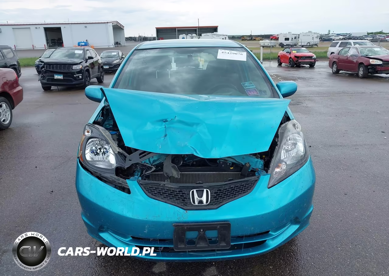 2012 Honda Fit VIN:JHMGE8H31CC002998 - 6