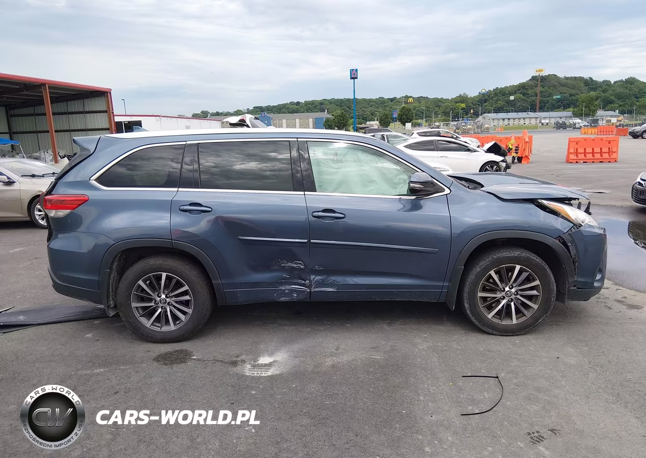 2017 Toyota Highlander Xle VIN:5TDJZRFH1HS394192 - 13
