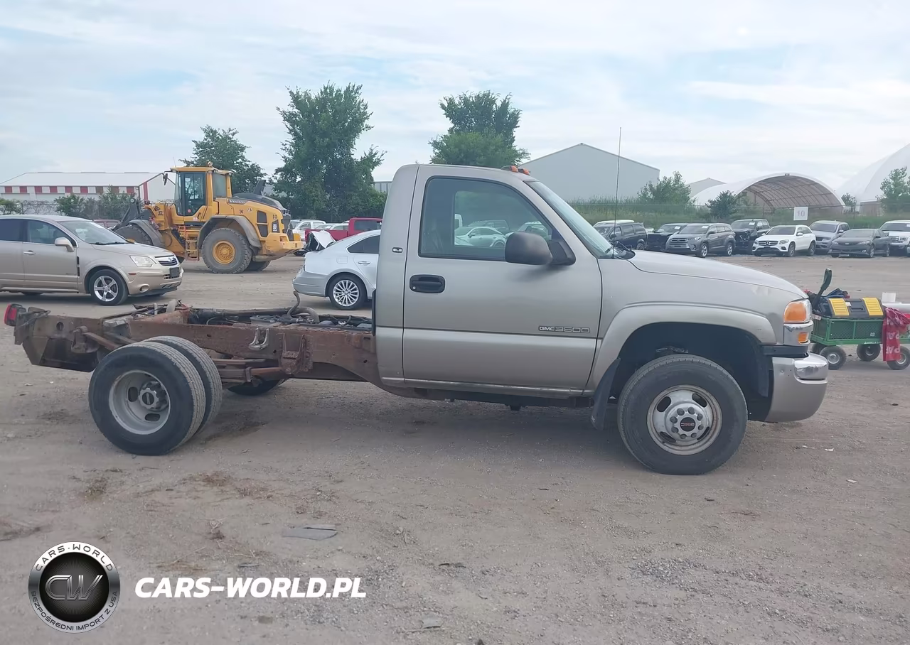 2003 GMC Sierra 3500 Chassis Sle VIN:1GDJK34U03E239774 - 13