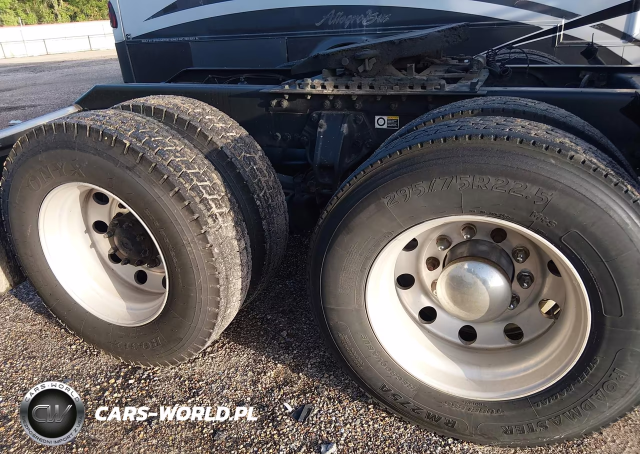 2017 Kenworth T680 VIN:1XKYDP9X6HJ148423 - 15